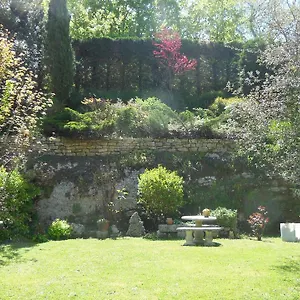 https://hotel-restaurant-henry.midi-pyreneeshotels.com
